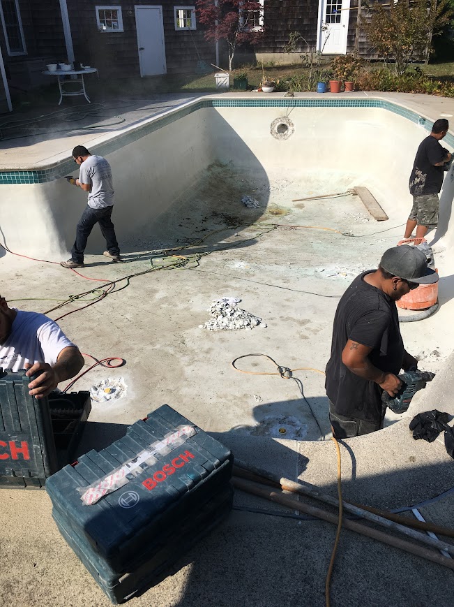 Prepping the Gunite Shell